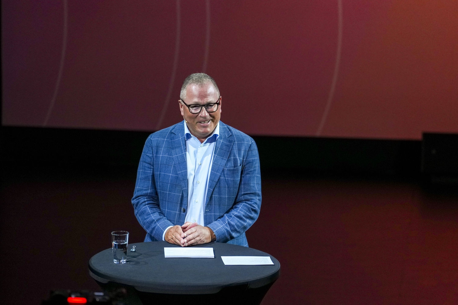 Oljefondsjef Nicolai Tangen under Arendalsuka. Han sier oljefondstallene hittil i år er drevet av god avkastning i aksjemarkedet.
