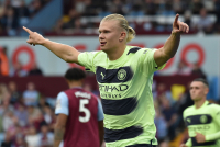 Erling Braut Haaland scoret 1-0-målet mot Aston Villa.
