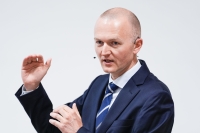 Thomas von Brasch i Statistisk sentralbyrå under en presentasjon i 2024.