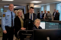 Leder av Felles enhet for operativ tjeneste i politiet Kenneth Berg, avdelingsdirektør for forebygging og sikkerhet i DSB Anne Rygh Pedersen, statsråd Tor Mikkel Wara og operatør ved 110 Hanne Håland Johansen.