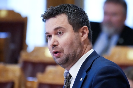 Stortingsrepresentant Geir Pollestad (Sp) mener de norske prestasjonene under sommerens fotball-VM har økt nasjonalfølelsen og gjort nordmenn mer motstandsdyktige mot EU-medlemskap.