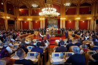 Stortingsrepresentantene bevilger seg trolig 5,2 prosent lønnsøkning.